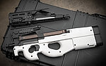 點一下即可放大預覽 -- [雪地白]-KRYTAC 戰術機匣版 原廠授權FN P90 電動槍，AEG衝鋒槍，五種型態，rush B